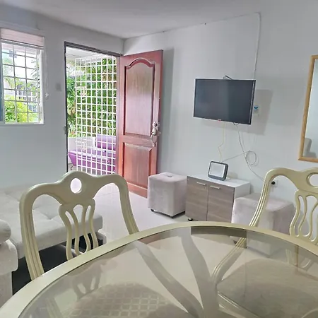 Manglares Marbella Apartamento *
